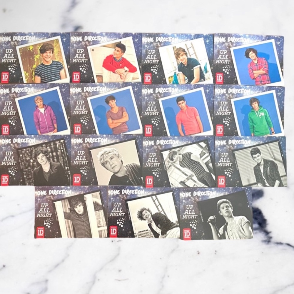 BLACK FRIDAY SALE Official one direction trading cards chase set up all night